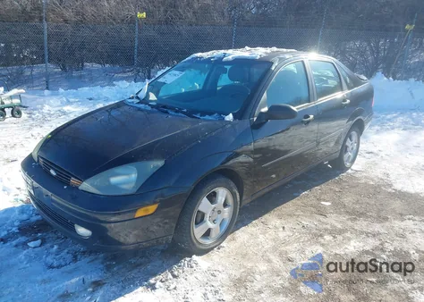2004 Ford Focus Zts z USA, uszkodzony, nr VIN 1FAFP38Z34W116246